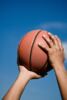 Basketball star to wear golf clothing at charity event
