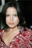 Pop star to wed at golf resort