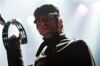 Rock star launches golf fashion range