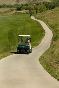 Golf clothing sales reps express desire to grow the sport locally