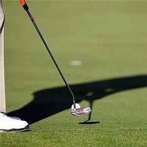 Golf clothing is providing a funding boost for budding professionals in San Antonio