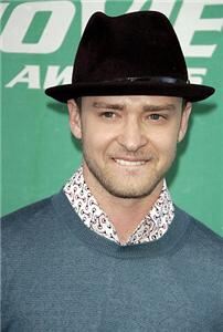 Justin Timberlake would love to see the Royals wear his clothing designs, he has said.