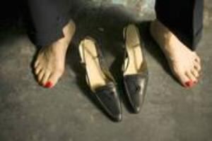 Golf shoes should be comfy and sturdy.