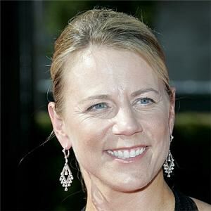 Swedish golf pro Annika Sorenstam has married her boyfriend just weeks after retiring