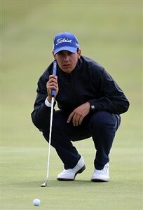 Manassero chose striped golf clothing for the game