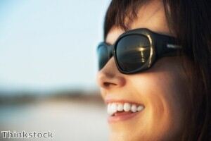 Sunglasses could be a good choice for winter golf fashion.