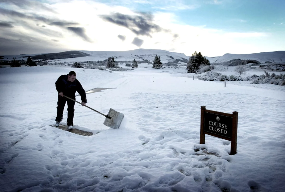 What to do when you can't hit the golf course