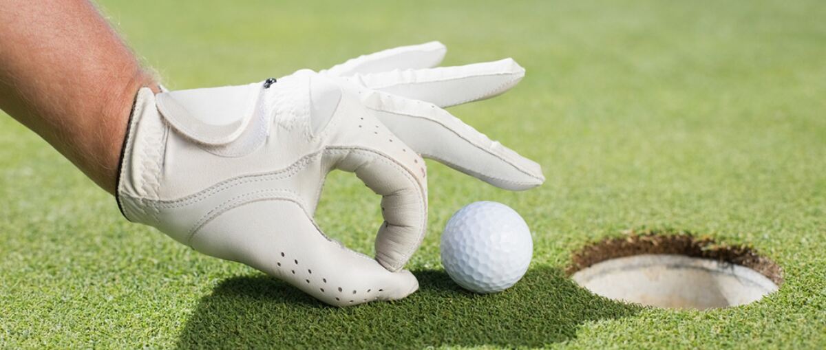 7 annoying things golfers do on the course