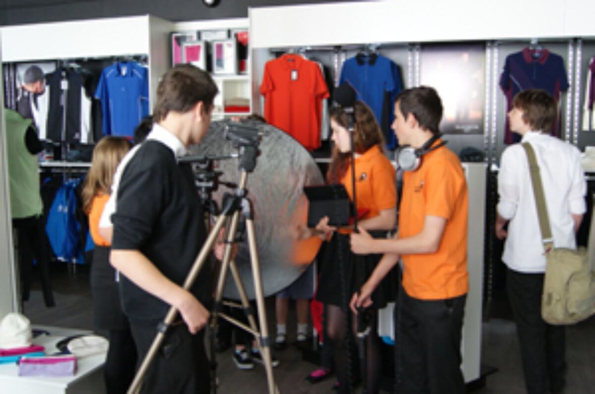 Ryder Cup Supplier Glenmuir Hosts Young Film-Makers
