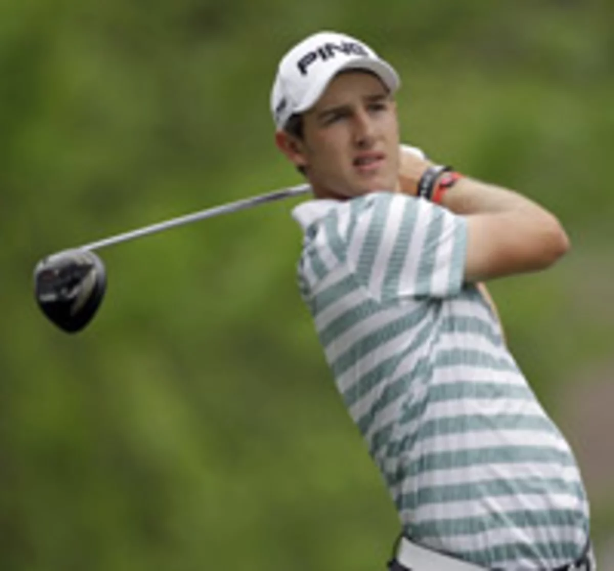 Ernst returns to defend title