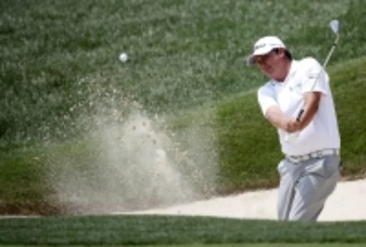 Dufner makes return in Australia