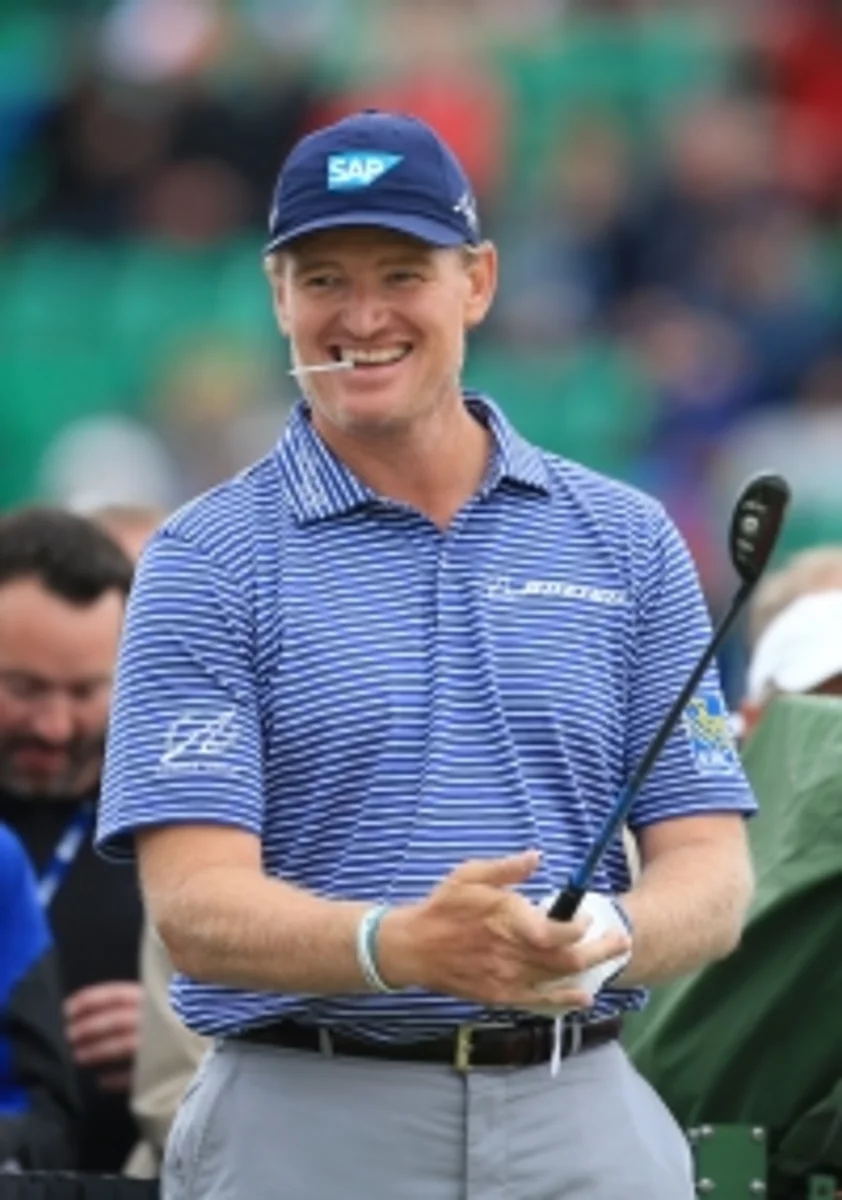 Els celebrates birthday with Hong Kong lead