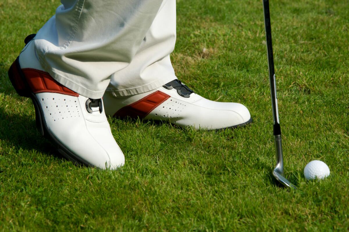 Your guide to golf shoes and spikes