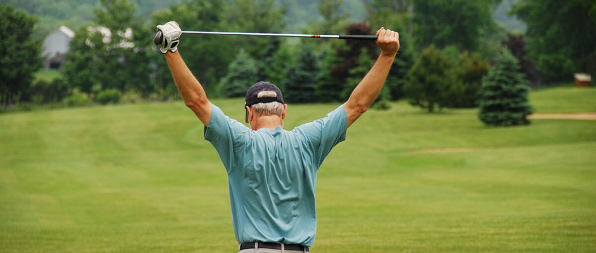 The 5 best stretches before a round of golf