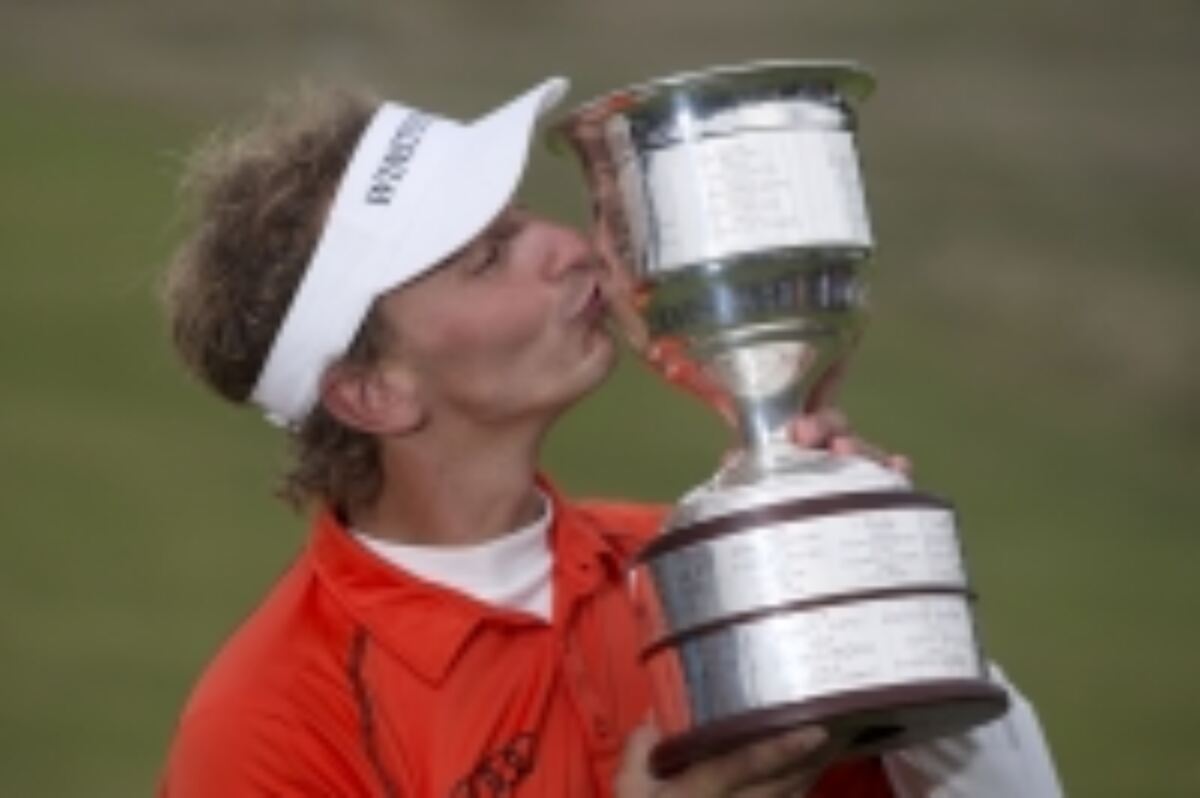 Joost Luiten completes Dutch double