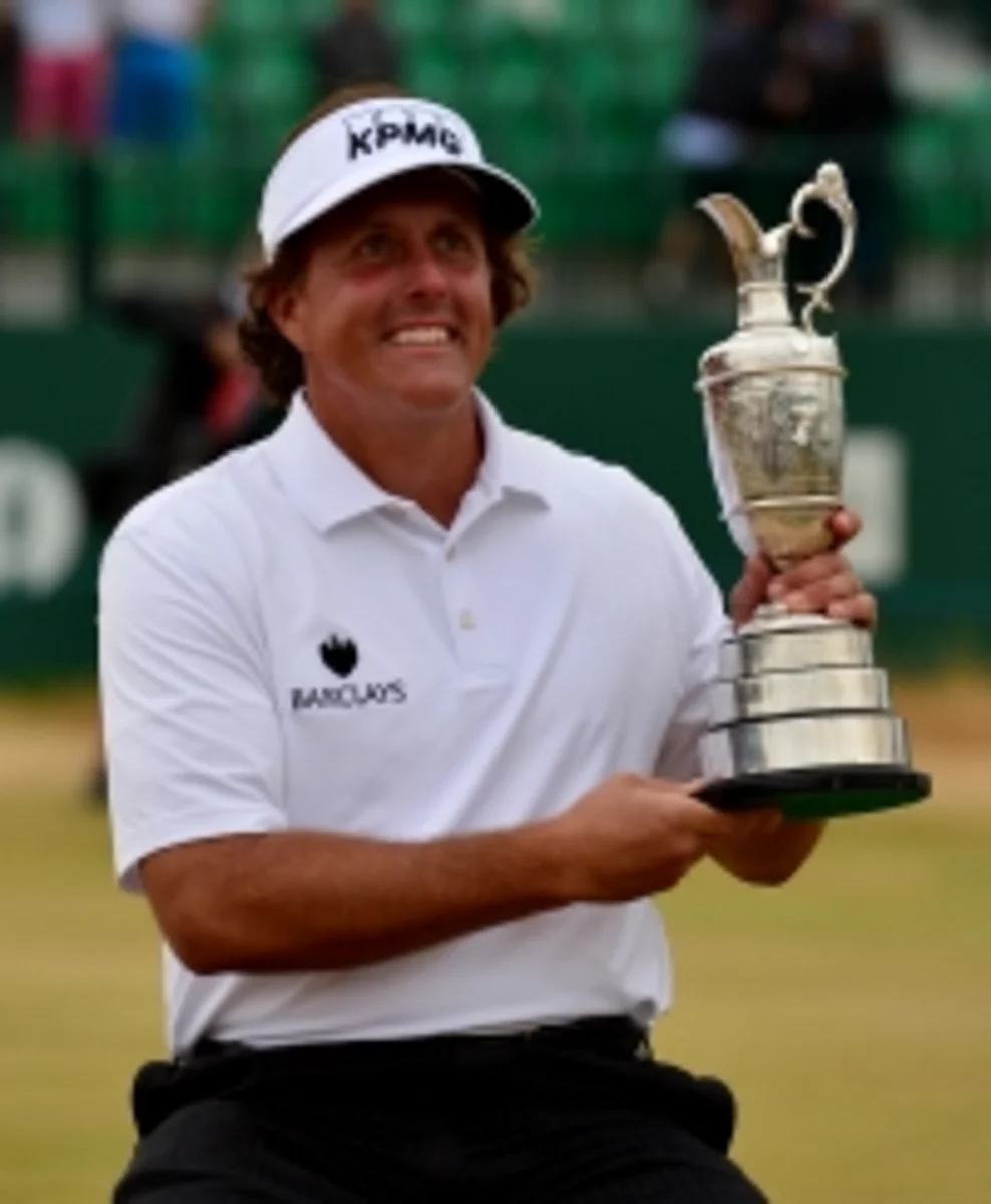 Leftie trumps Westwood at Muirfield