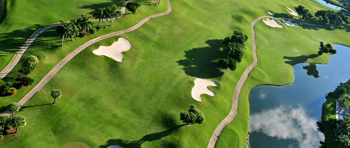 5 of the longest holes in the world