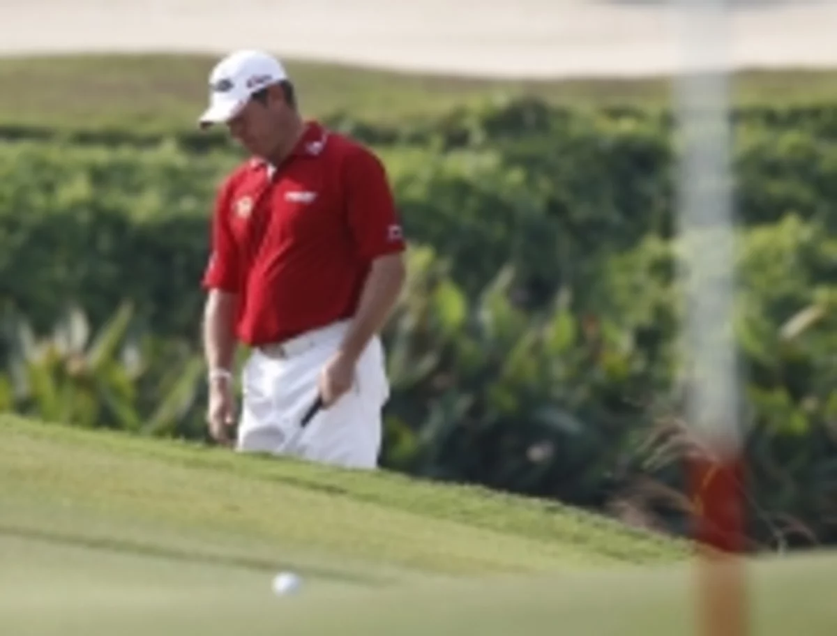 Patriotic golf clothes for Lee