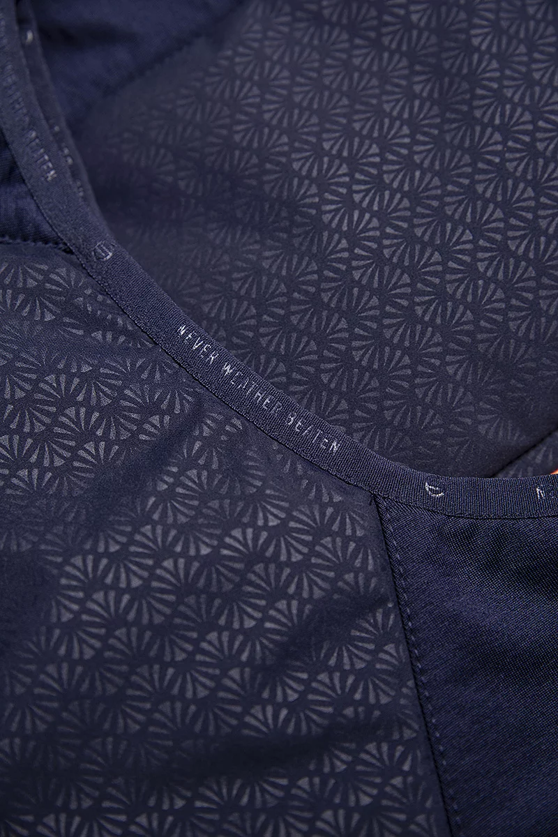 Ladies Diagonal Bonded Quilted Thermal Golf Gilet Ladies Diagonal Bonded Quilted Thermal Golf Gilet