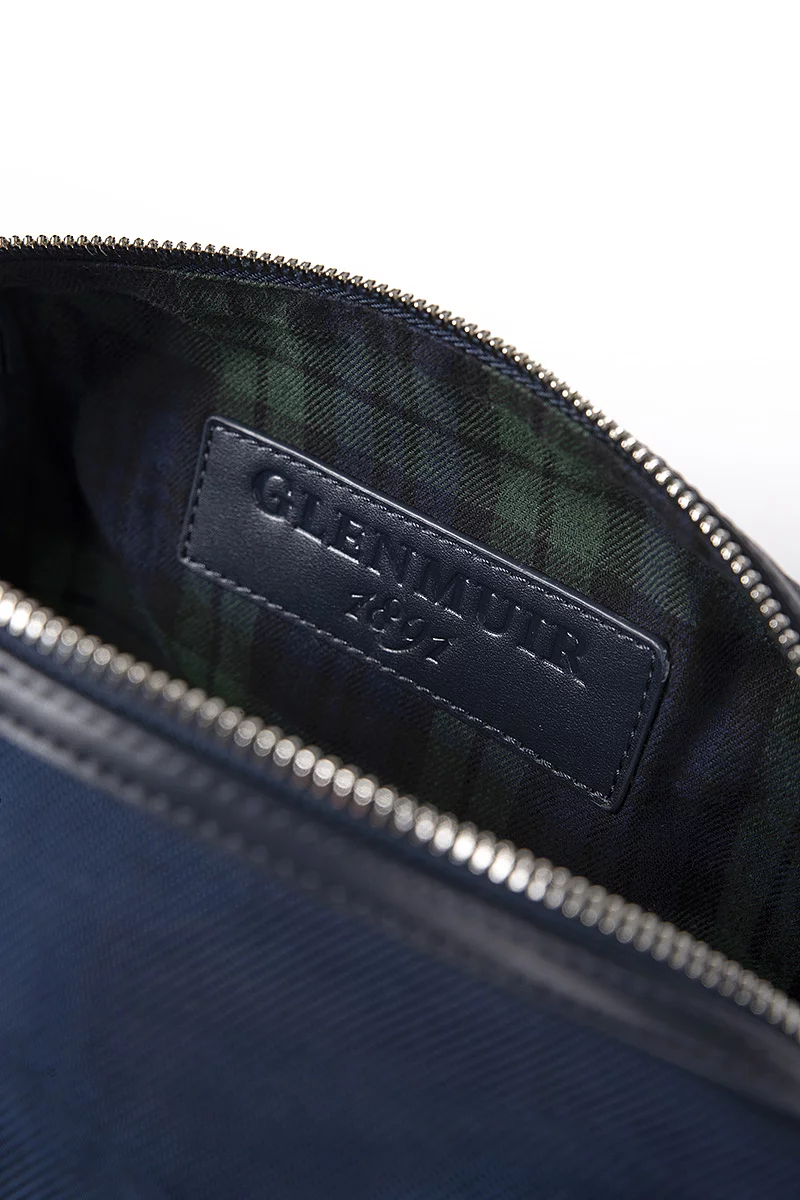 Official Ryder Cup Trophy Mens and Ladies Tartan Lined Wash Bag Official Ryder Cup Trophy Mens and Ladies Tartan Lined Wash Bag