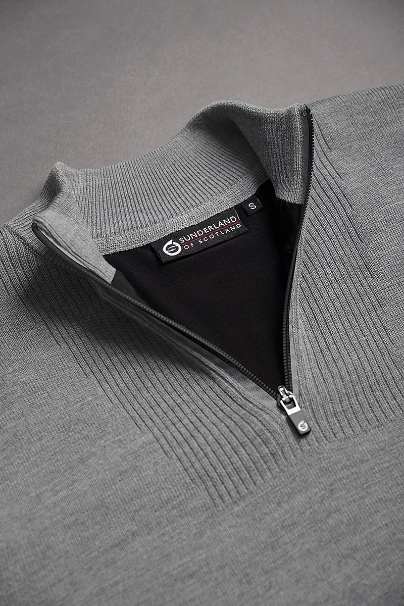 Mens Quarter Zip Textured Chest Rib Panel Showerproof Merino Lined Golf Sweater
