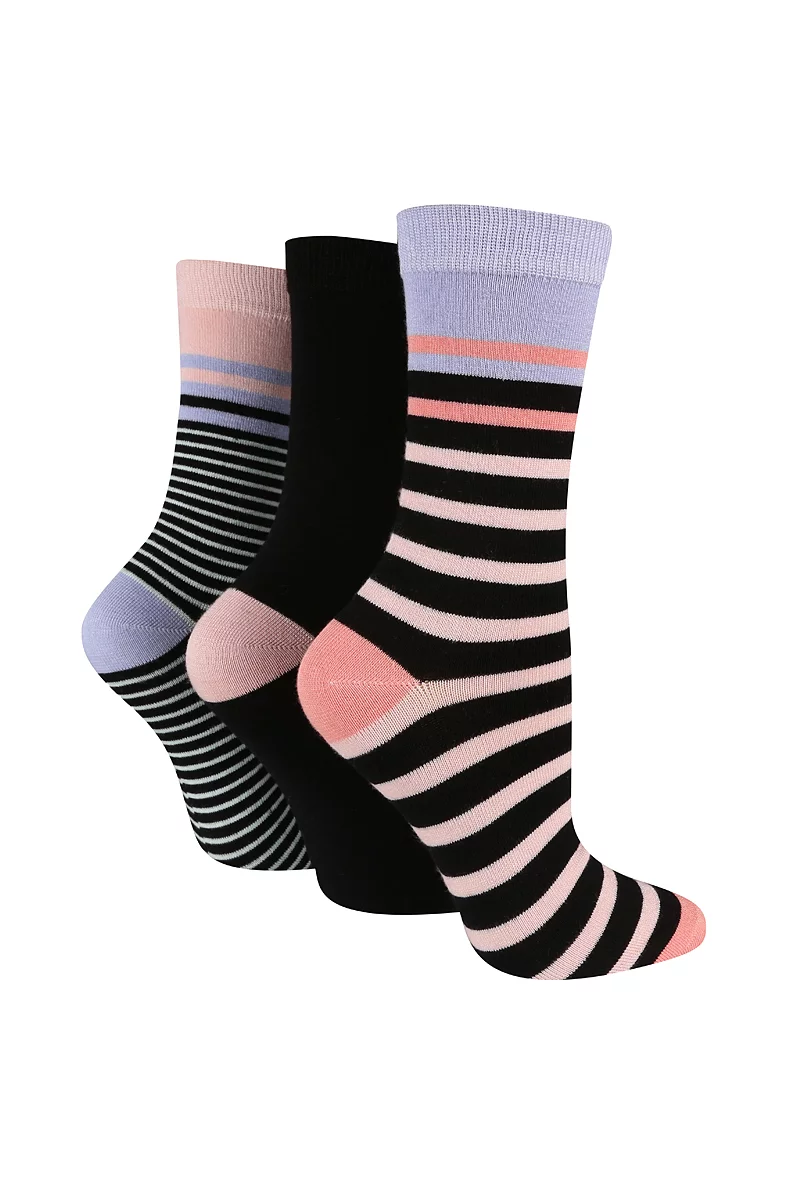3 Pair Patterned Plain Bamboo Socks Gift Box