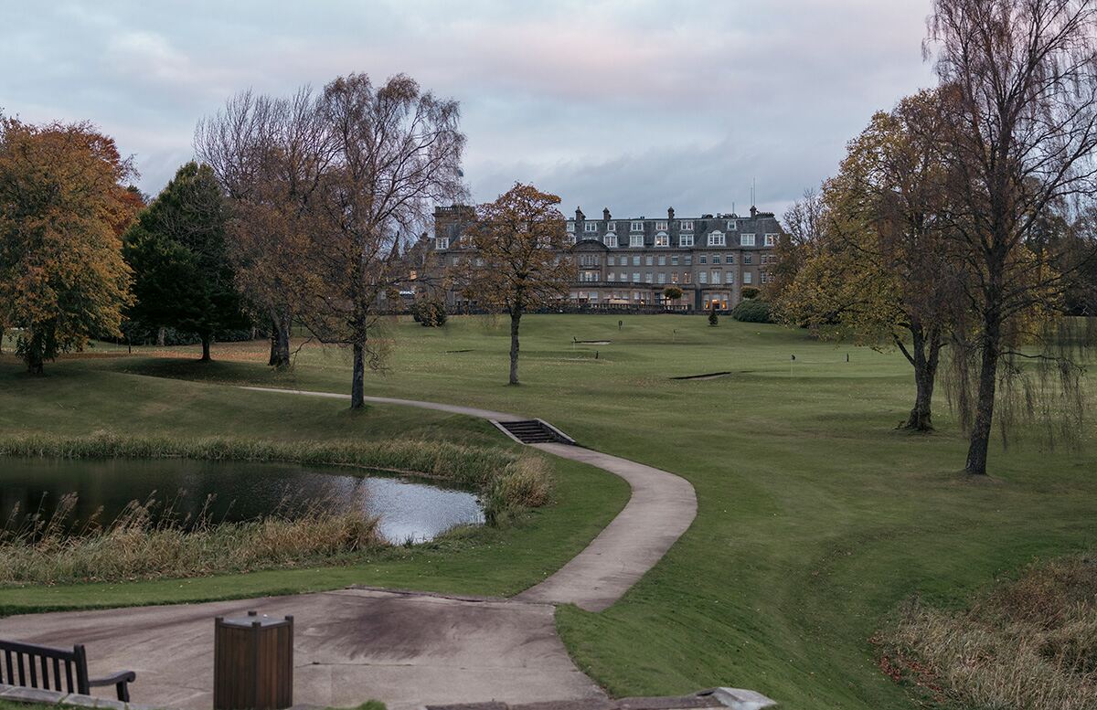19th Hole Fashion – Best Golf Clubhouse Outfits