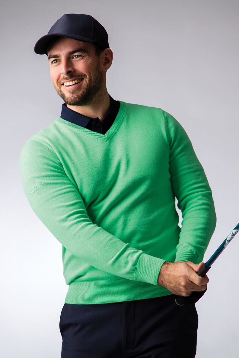 men's v neck golf sweaters