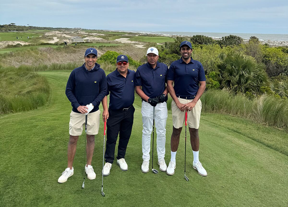 Why golfers wear golf clothing to golf tournaments