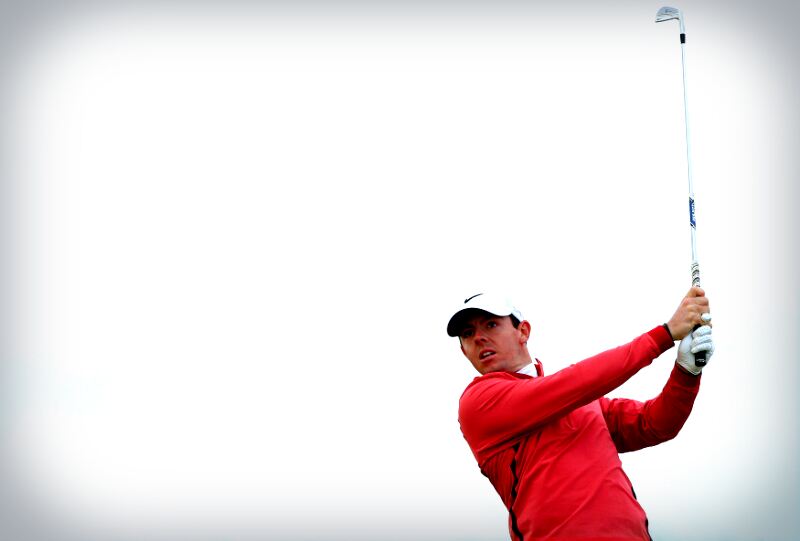 Rory McIlroy favours the interlocking technique