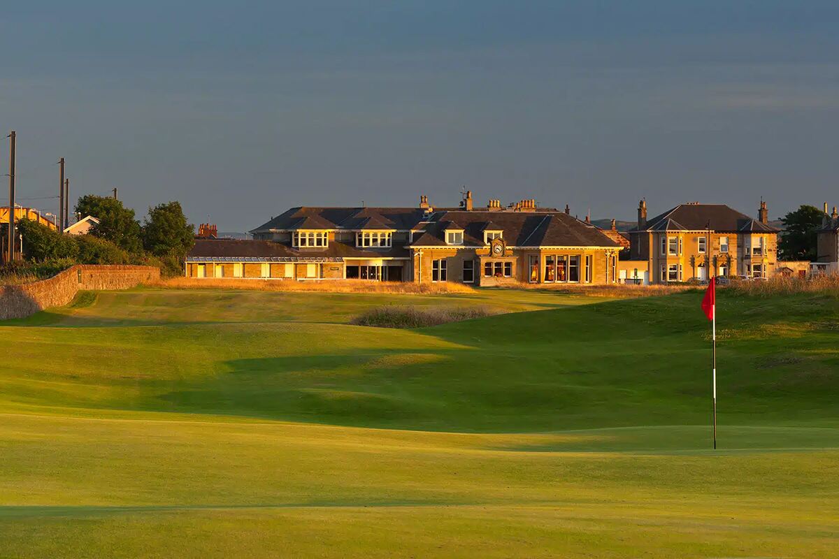 Prestwick's nerve racking 1st Hole